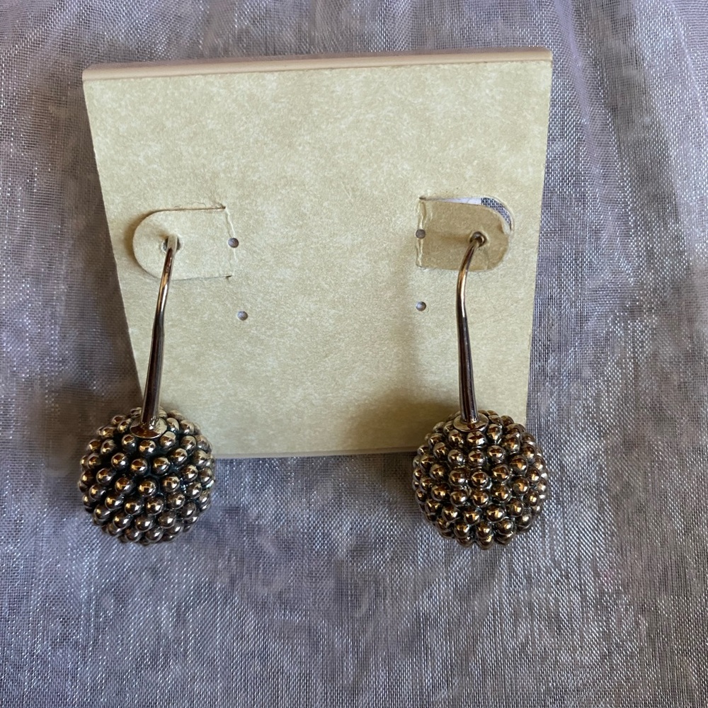 Lagos caviar beaded drop earrings